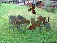 garden stakes metal sheet dogs I.