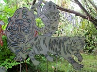 garden stakes metal sheet tiger.